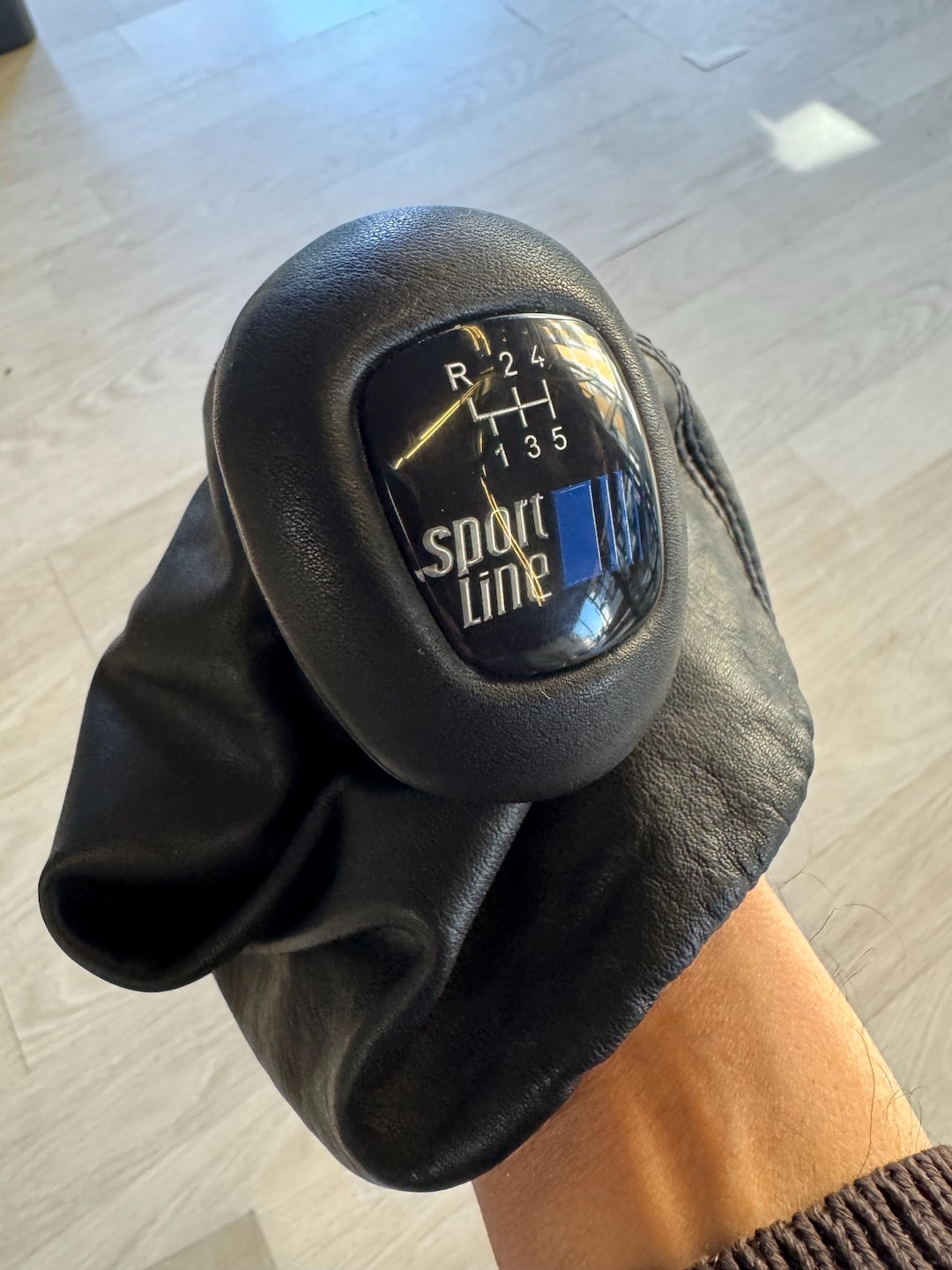 Handmade Leather Shift Knob: Mercedes W201 W124 R129 OEM - Etsy