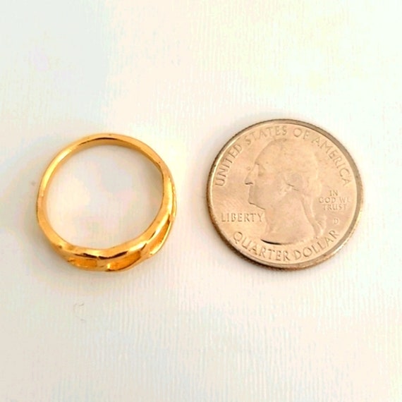 Vintage Gold Interlocking Circles Ring Size 8 Wom… - image 2