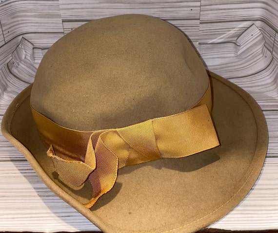 Escello Women's brown Wool Hat Bollman Hat Co 21.… - image 1