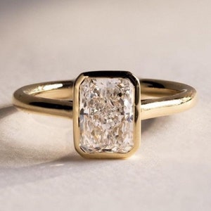 3CT Radiant Cut Moissanite Bezel Set Solitaire Wedding Ring For Women Engagement Ring 14K Yellow Gold Ring Radiant Bezel Ring Solitaire Ring