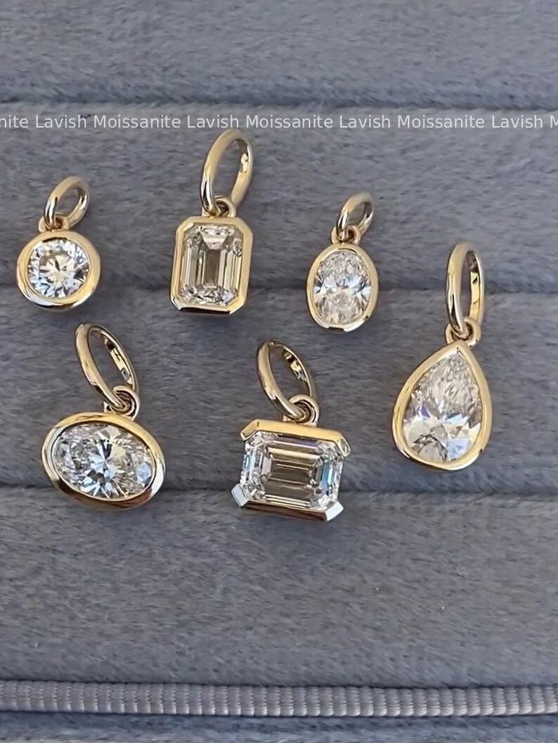 Pear Bezel Pendant