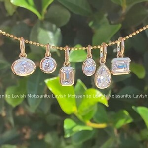 Oval Bezel Pendant