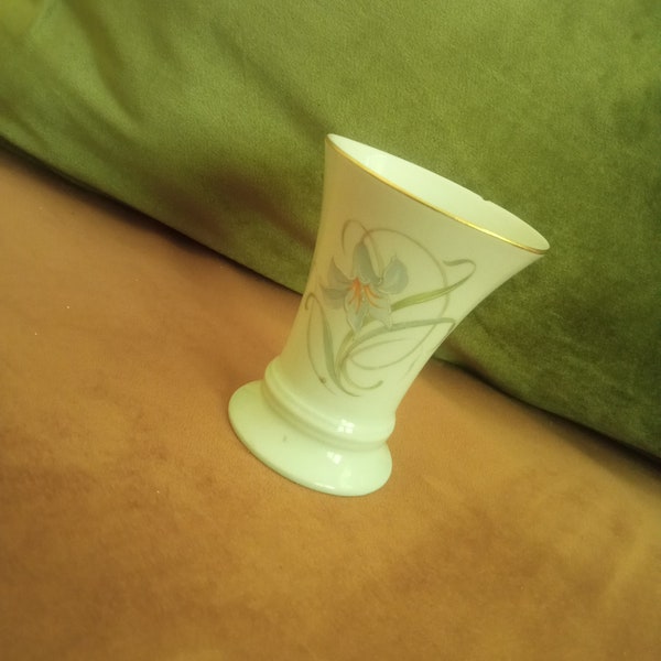 RARE! DISCONTINUED SPODE MINI / MINIATURE PINK FLEUR DE LYS TEA CUP