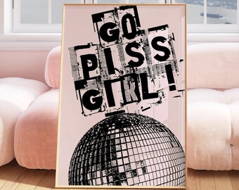 Go Piss Girl 面白いバスルームプリント、印刷可能なアートバスルームピンクポップアートウォールアート美的部屋の装飾ディスコアートプリントトレンディウォールアート