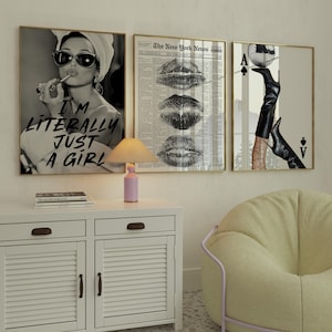 Set di 3 stampe artistiche da parete a tema moda / Poster in bianco e nero, stampa di giornale retrò, stivali con palla da discoteca, decorazioni per camera da letto in stile civettuolo DIGITALE