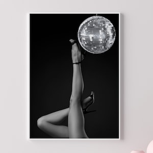 Disco Ball Print, Bar Dekor, trendiger Wand-Kunstdruck, Diskokugel Decor, Spiegelkugel Poster, Funky Poster, Y2K Kunst, Party Girl Poster