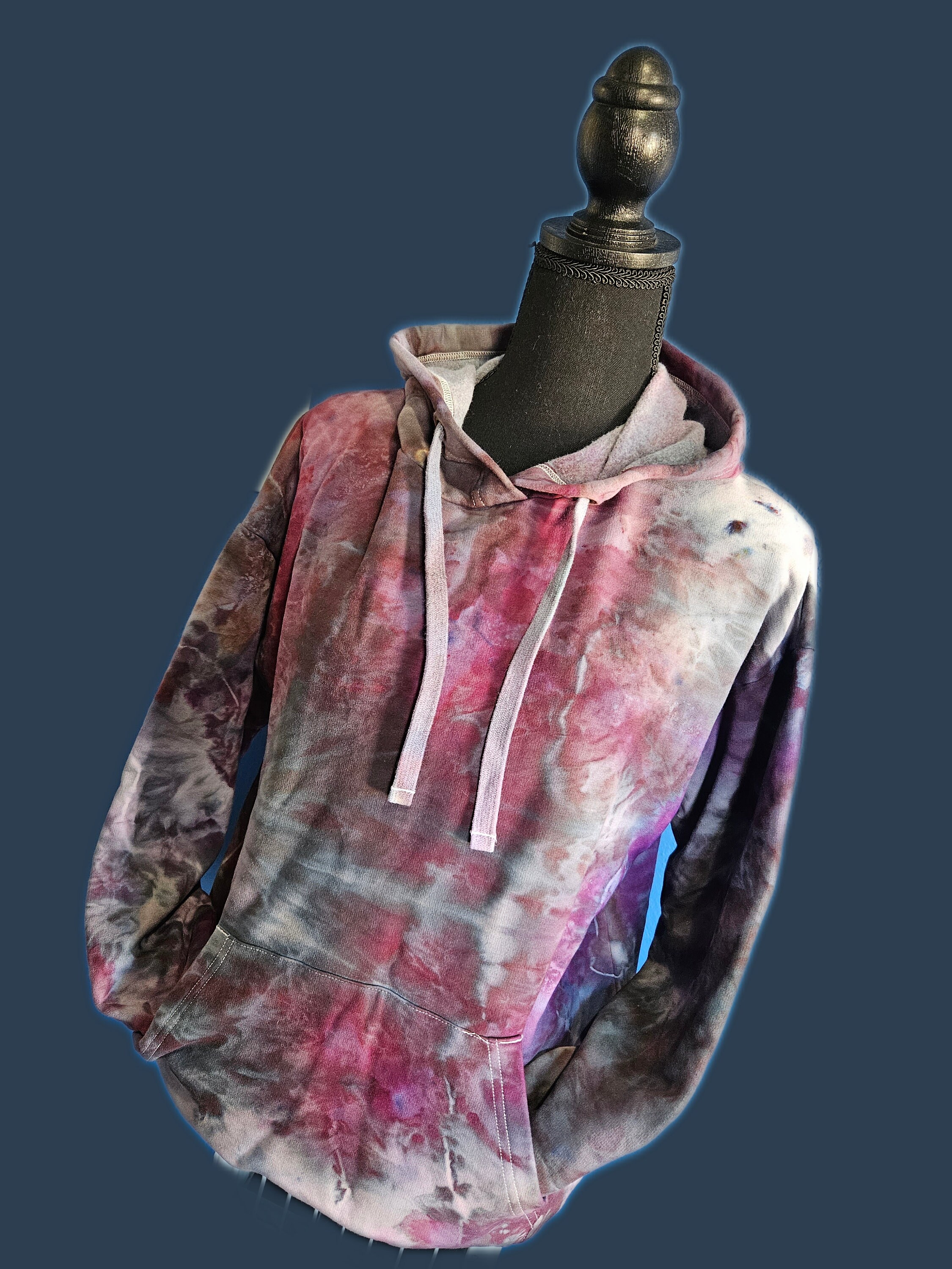 Maroon tie dye hoodie online