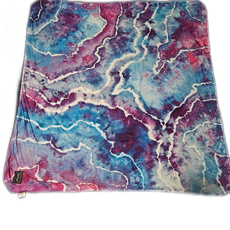 Green And Blue Tie Dye Blanket