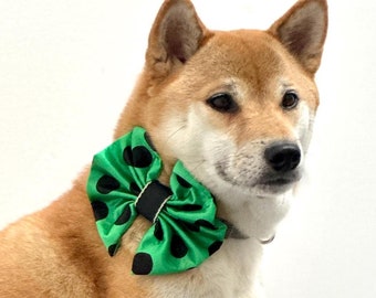 Pajarita de lunares verdes para perro, pajarita para perro del Día de San Patricio en color verde irlandés