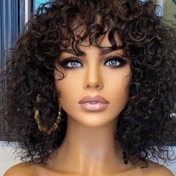Soft and beautiful shoulder length curly wig