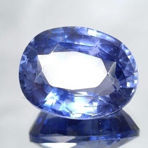 AAA Pastel Blue Ceylon Sri Lanka Sapphire Oval 8.15 CTS. Excellent Top quality Certified Blue sapphire Loose Gemsstone, September birthStone