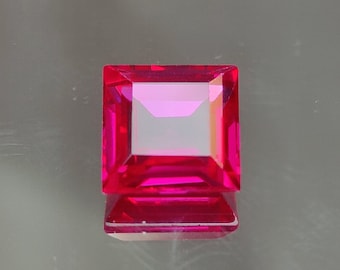 Pigeon Blood Red  Mozambique Ruby Square 6.30 CT. Loose Gemsstone Fine quality Anniversary gift Ring Size 10X10X5 MM. ( Treated Ruby )