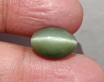Natürlicher Katzenaugen Quarz Cabochon | Grün-Graue Edelstein, 5,70 ct