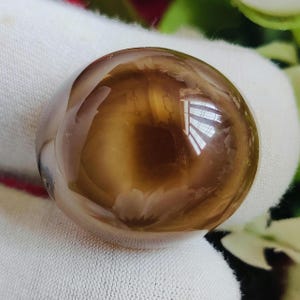 Yemeni Hakik Agate Cabochon, Handmade Oval Stone, 53.10 CT