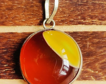Pendentif agate yéménite Aqeeq - Argent sterling, pierres précieuses rouges et jaunes