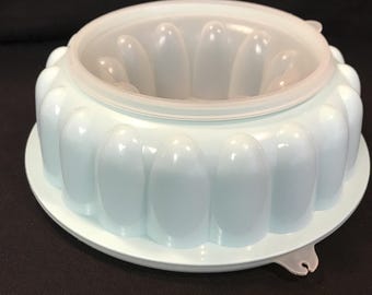 Tupperware 3 Pc Mint Green Jel-Ring Jello Gelatin Mold W/Lid #1201 1202 & 1203