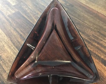 Vintage Hazel Atlas Glass Ashtray Purple Triangle Shape Mid Century Modern NOTES