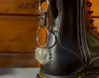 SILVER HEART CHARM - Bijoux pour chaussure coeur argenté - Dr. Martens style-Boots charm-Accessoire pour chaussures