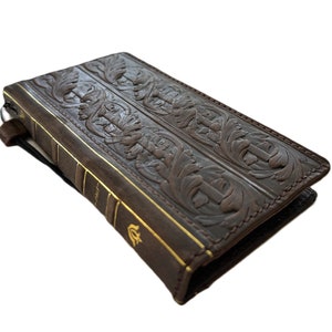 Genuine Leather Case For Galaxy S20 S21 S22 S23 S24 FE Ultra Note 9 10 20 21 A13 A71 A51 A52 A15 A54 A14 A53 4G 5G Plus Style Decorated Book