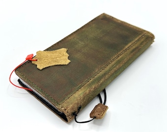 Handmade Leather Wallet Phone Case for Pixel – Green, Vintage Polish
