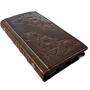 Genuine Leather For Galaxy S25 S24 S23 S22 S21 S20 FE Ultra Note 9 10 20 21 A15 A71 A51 A54 A31 A52 A14 A53 4G 5G Plus Decorated Book Case