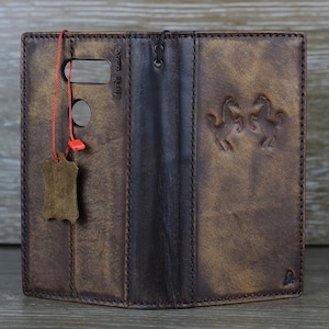 Custodia in vera pelle per Galaxy Fold 6 4 5 3 con scomparti per carte di credito, portafoglio vintage, fatto a mano, stampa lucida, design a doppio cavallo di ArtAmit