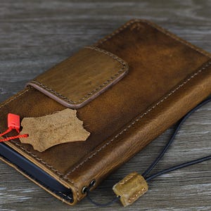 Custodia in vera pelle per Galaxy Z Fold 6 5 4 3 Portafoglio Cover con scomparti per carte Design a libro Vintage vecchio stile Chiusura magnetica Tan