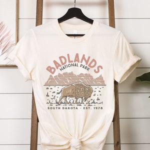 Badlands Shirt, Unisex Badlands National Park TShirt South Dakota T-Shirt Oversized Graphic Tee Bella Canvas
