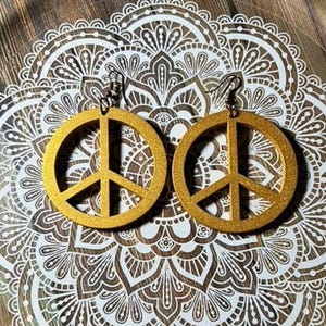 Gold wooden peace sign earring set, Boho hippie costume jewelry, Handmade fashion accessory, Gold dangle earrings, Easter outfit ideas