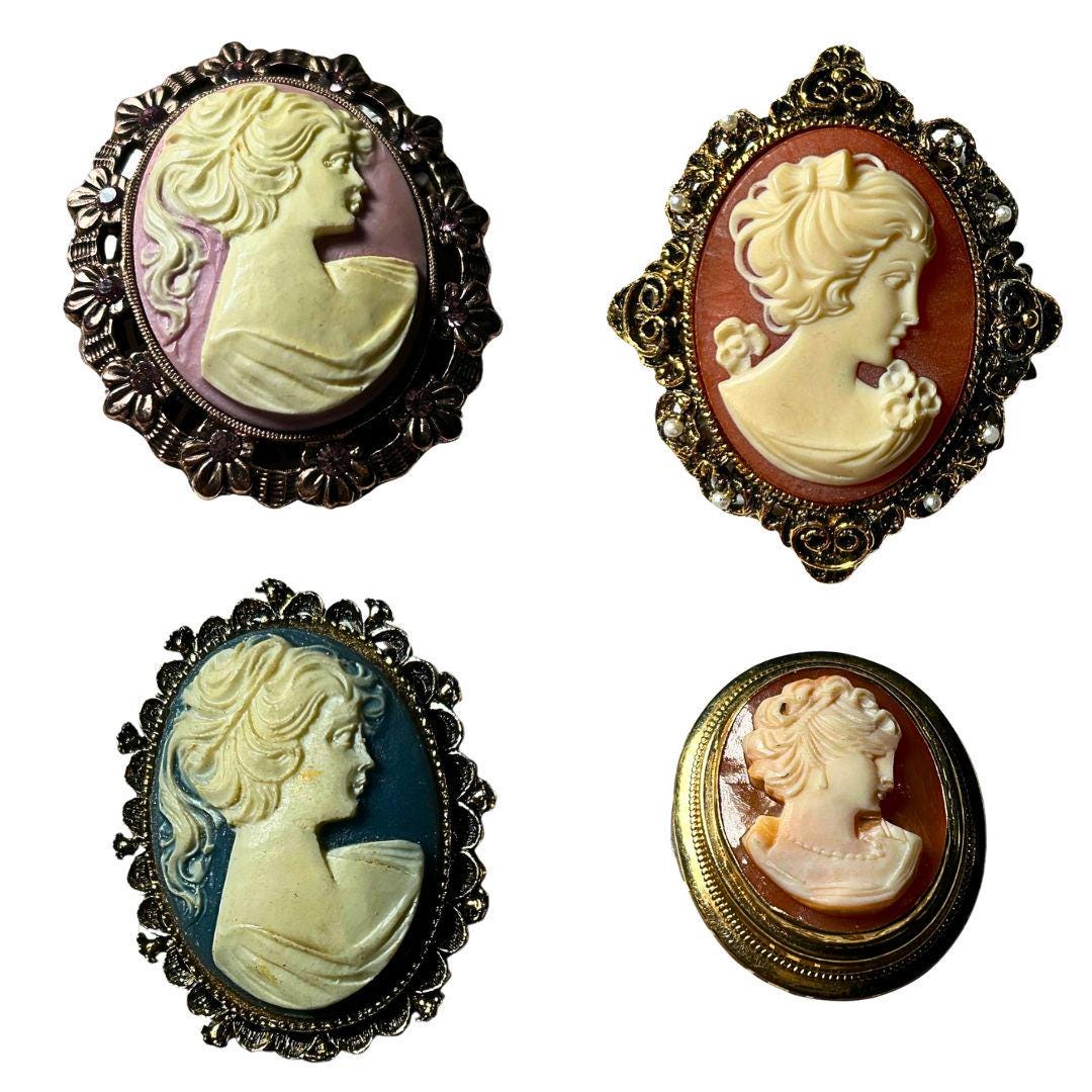 Lot De Broches Vintage Anciennes - Bijoux Rétro Métal Doré, Cristaux - Occasion Bon état
