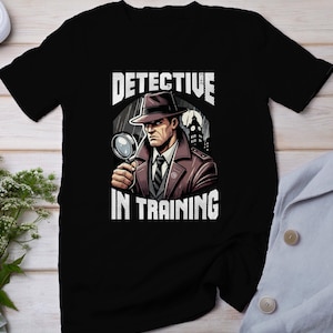 T-shirt True Crime del caso criminale, T-shirt con storie di orrore mistico, Top da detective dell'analisi del crimine, Camicia da allenamento investigativa vintage