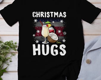 Camisa de abrazo de Navidad, camiseta de coquito de Navidad, licor de coco festivo divertido, camiseta de coco, camiseta de temporada de Navidad
