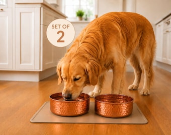 Set van 2 gehamerde drinkbakken van puur koper voor honden – grote rassen, 2100 ml / 71 oz