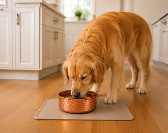 Waterbak voor honden van puur koper met gehamerd oppervlak – Grote rassen, 2100 ml / 71 oz