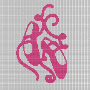 Könnte beinhalten: Eine rosa Illustration von zwei Ballettschuhen mit wirbelnden Linien und dekorativen Elementen. Das Design befindet sich vor einem Gitterhintergrund und eignet sich für Produkte zum Thema Tanz.