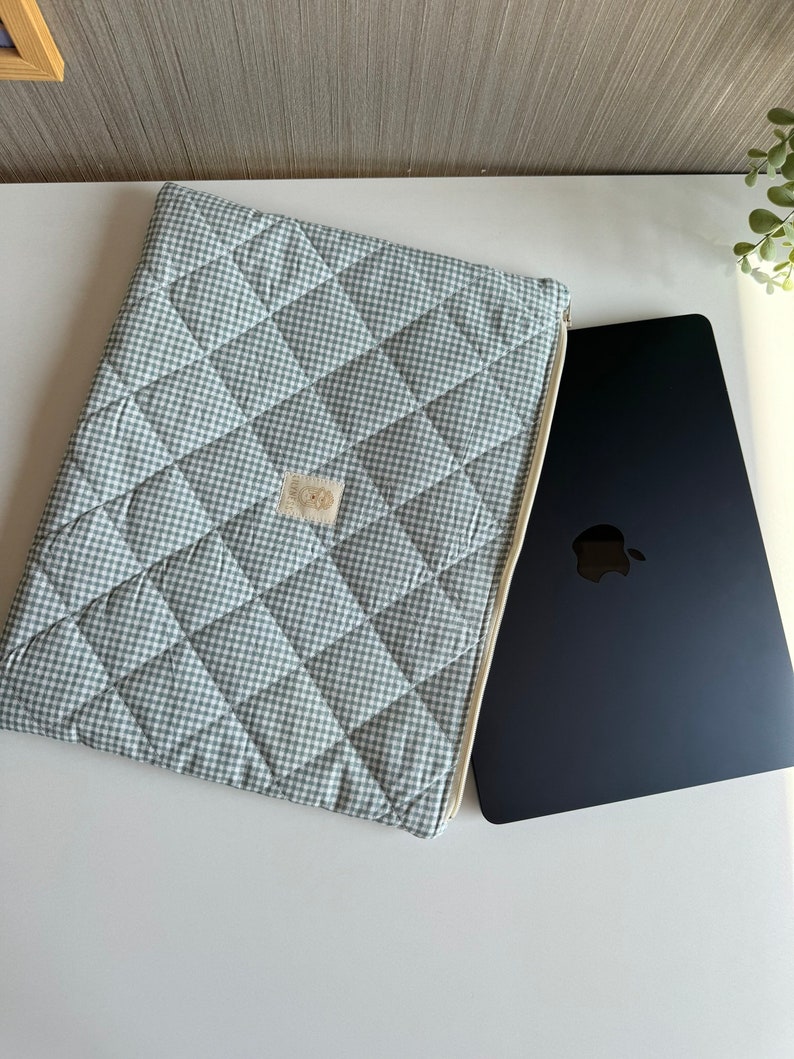 Laptoptasche, Gesteppte Laptoptasche mit Baumwollfutter, MacBook-Hülle, handgefertigte Stoffhülle für MacBook Pro und Air Blau