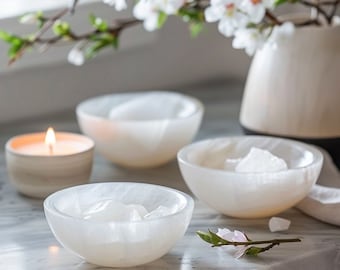 Selenite Charging Bowl - Round Bowl  | Crystal Healing & Harmony! (Purification and Cleansing Bowls)