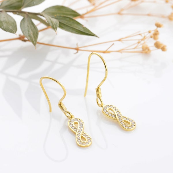 Infinity Earrings, Stone Infinity Earring, Wire Earrings, Handmade Minimalist Jewelry, Dangle Earring, Valentine Gift, Gift, Moms Day Gift