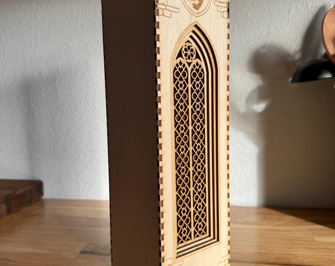 Wine bottle gift box. Can be personalized for an amazing gift.