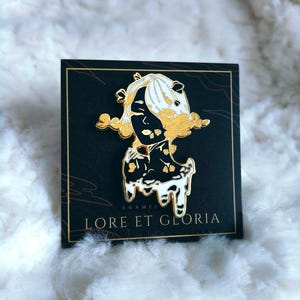 Sinope - Greek Myth Anime Girl Enamel Pin