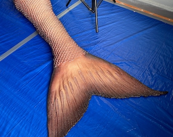 Full silicone mako mermaid tail h2o just add water (cheaper prices on my instagram @mermethyste)