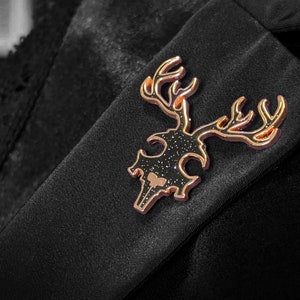 Jackalope Skull Hard Enamel Lapel Pin - Rose Gold with Glitter