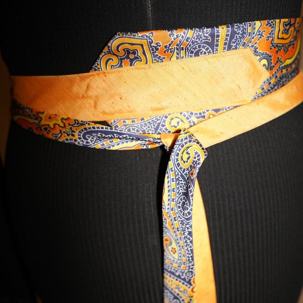 Wickelgürtel aus Krawatten, gelb blau