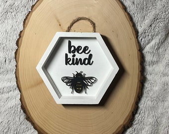 Suspension murale en bois en forme d'abeille, décoration en bois, signe d'abeille
