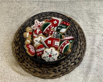 Felt Christmas Cookie Ornament: Hand Sewn Holiday Decor