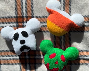 Felt Halloween Mickey Ornament: Hand Sewn Halloween Decor
