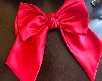 Buy Handmade Red Satin Hair Bow: Elegant Silk Accessory  display picture 3