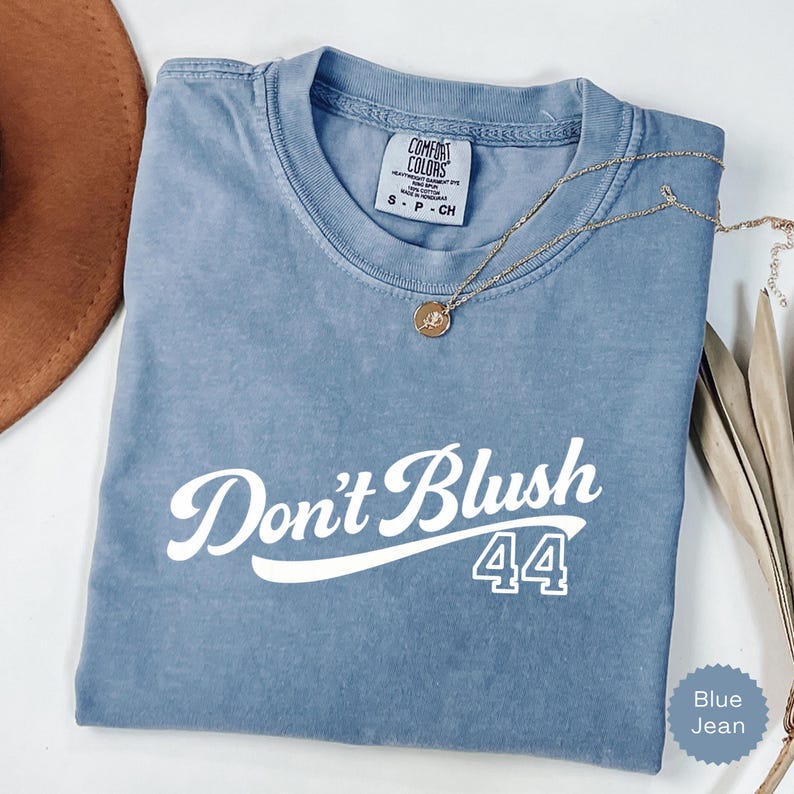 Hockey Romance T-shirt Don’t Blush 44 Tee Bookish Hockey Shirt Romance Reader Gift Briar University Graham 44 Comfort Colors Booktok Tee Blue Jean