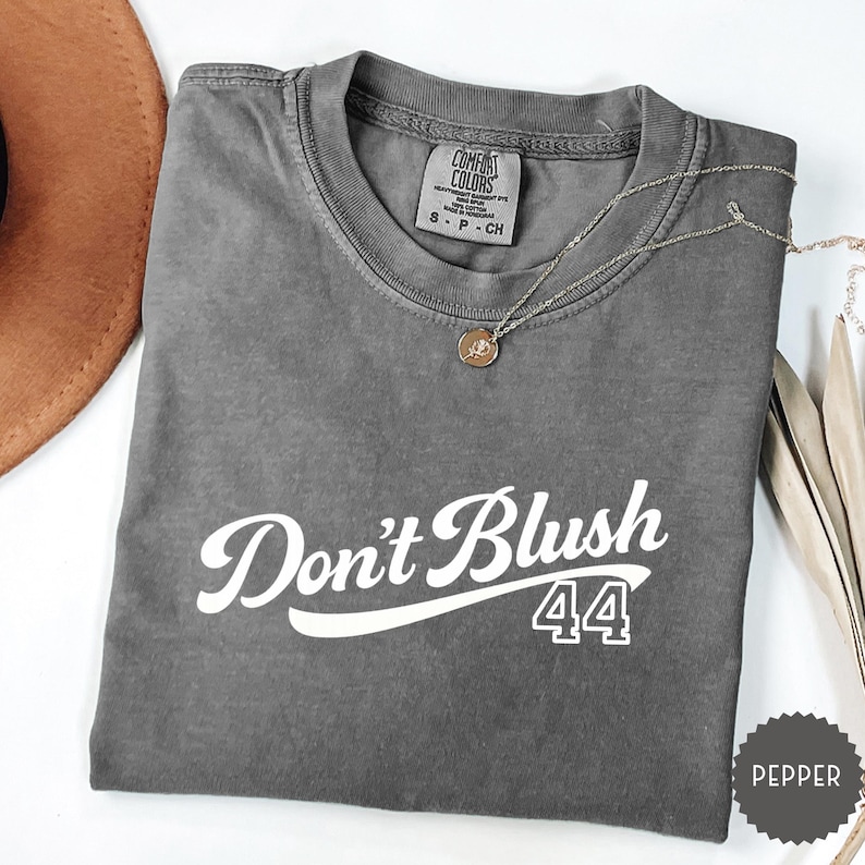 Hockey Romance T-shirt Don’t Blush 44 Tee Bookish Hockey Shirt Romance Reader Gift Briar University Graham 44 Comfort Colors Booktok Tee Pepper