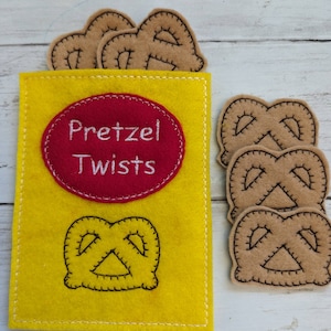 Felt Pretend Play Pretzel , Pretend food, Pretend snacks, Preschool toy, Learning Toys,  Quite time toys, Play Kitchen